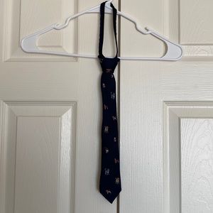 Boys Adjustable tie.